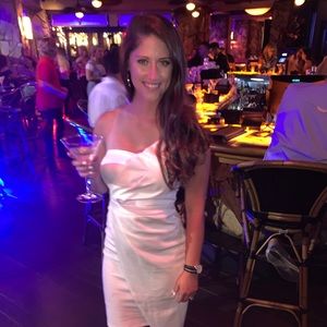 Meet your Posher, Taylor